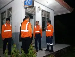 ‘Sahur On The Rail’, Cara KAI Semarang Sapa Penjaga Perlintasan Tengah Malam